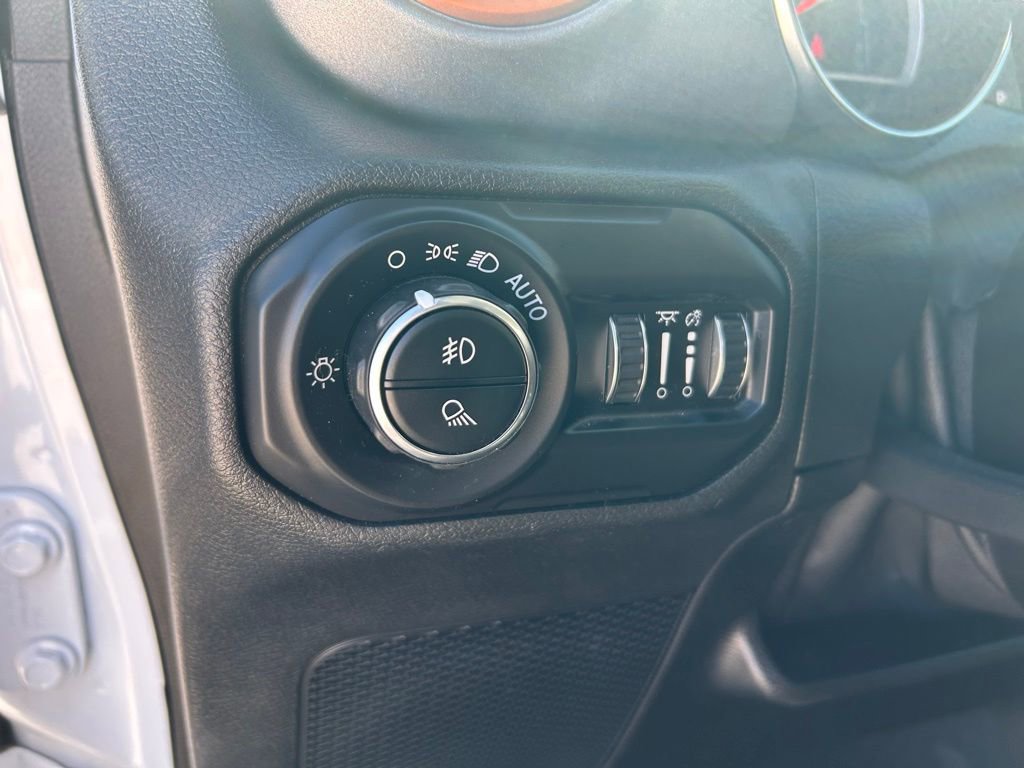 Used 2021 Jeep Gladiator Mojave AWD/4WD image 21