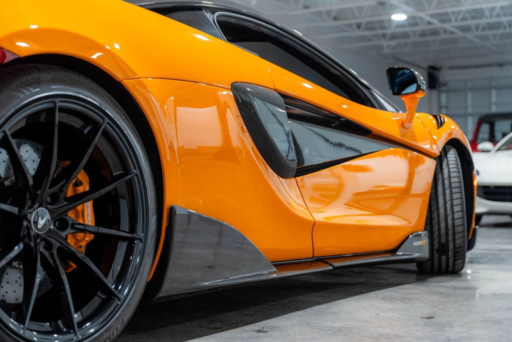 Used 2019 McLaren 600LT RWD image 41