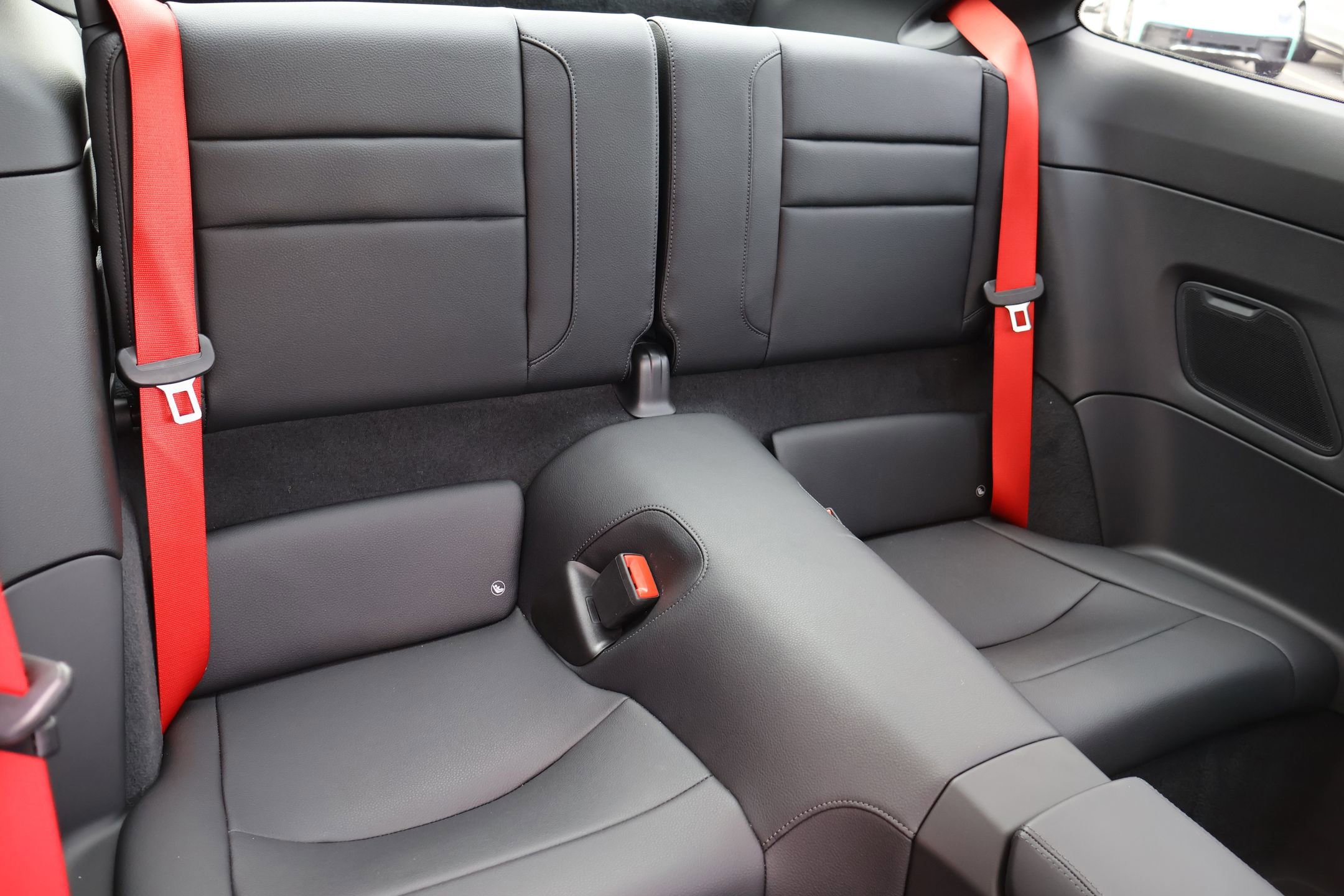 Used 2025 Porsche 911 Carrera image 23