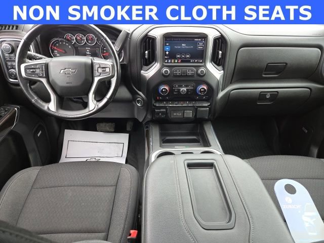 Used 2022 Chevrolet Silverado 1500 LT Trail Boss w/ Convenience Package II image 2