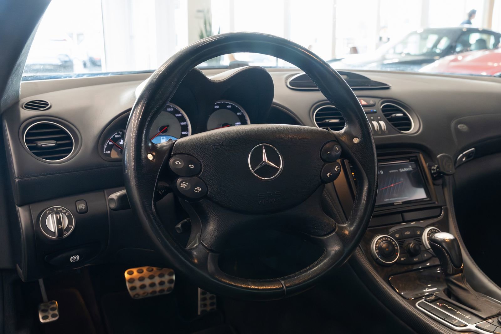 Used 2004 Mercedes-Benz SL 55 AMG image 8