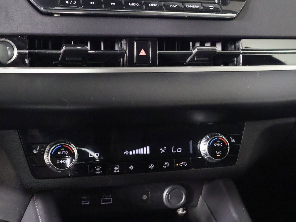 Used 2024 Mitsubishi Outlander SE image 48