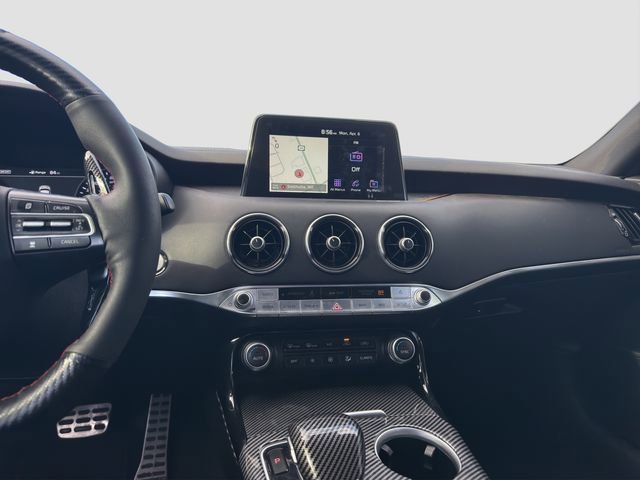Used 2018 Kia Stinger GT2 image 15
