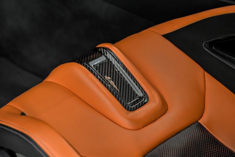 Used 2021 BMW M4 Coupe w/ M Carbon Exterior Package RWD image 23