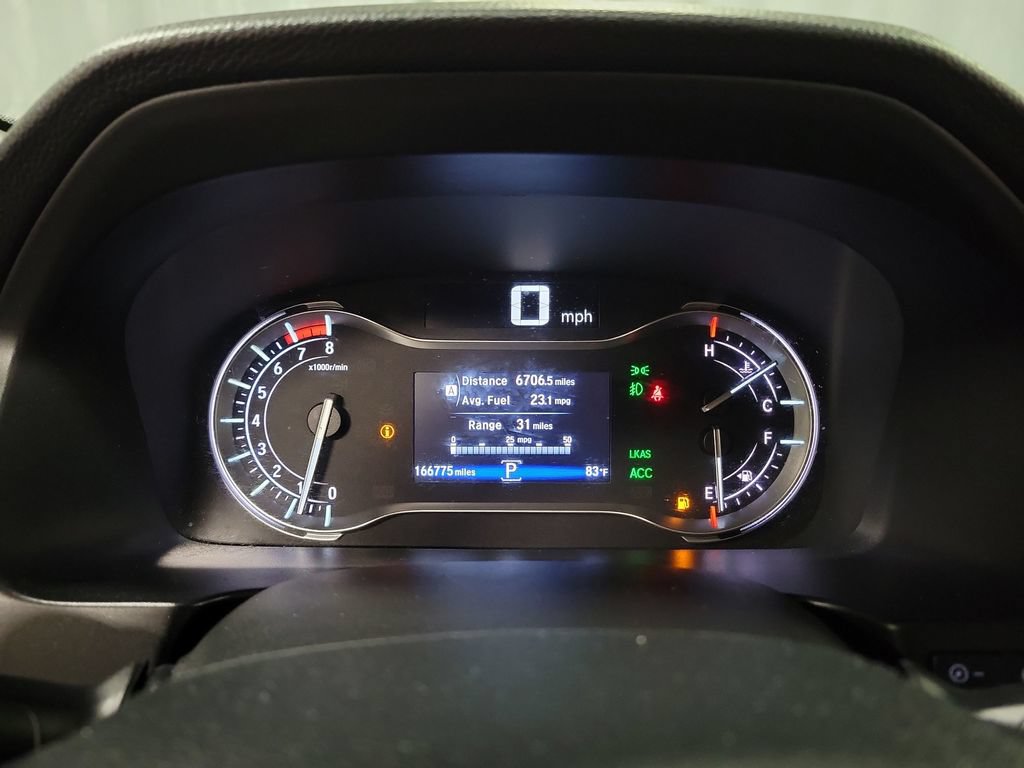 Used 2018 Honda Pilot Touring image 16