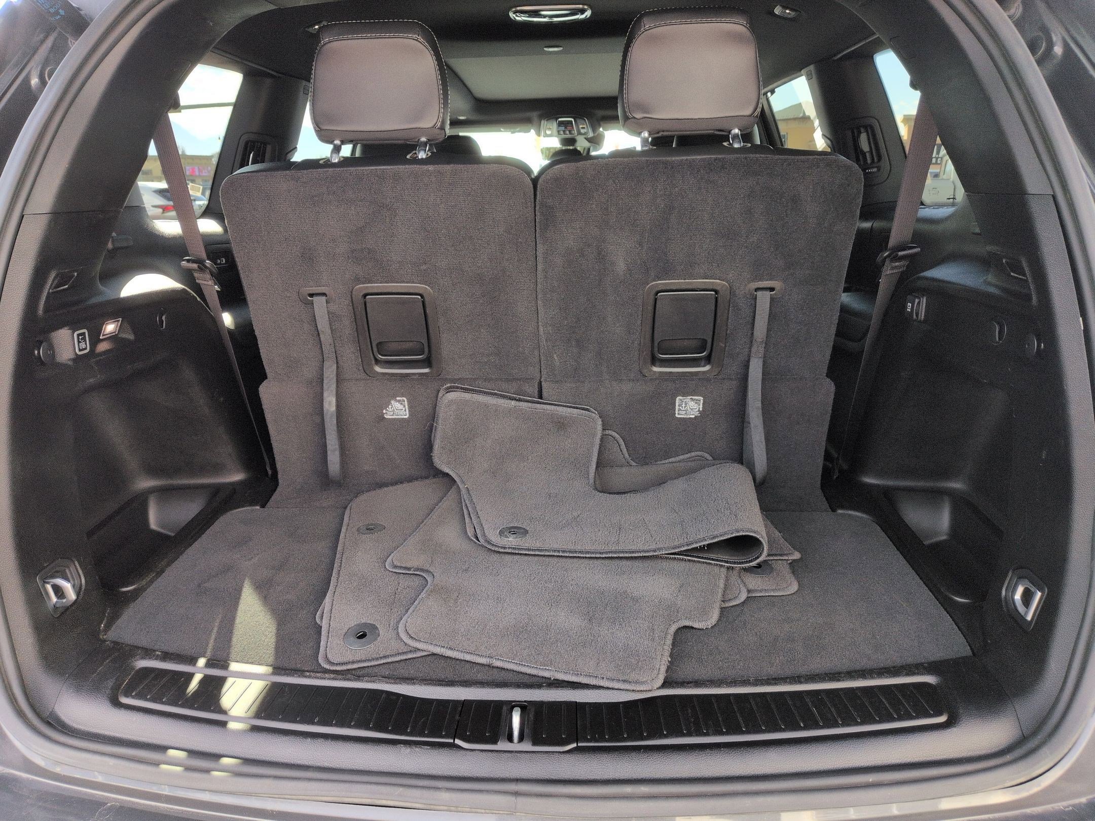 Used 2024 Jeep Grand Cherokee L Limited w/ Luxury Tech Group II image 33