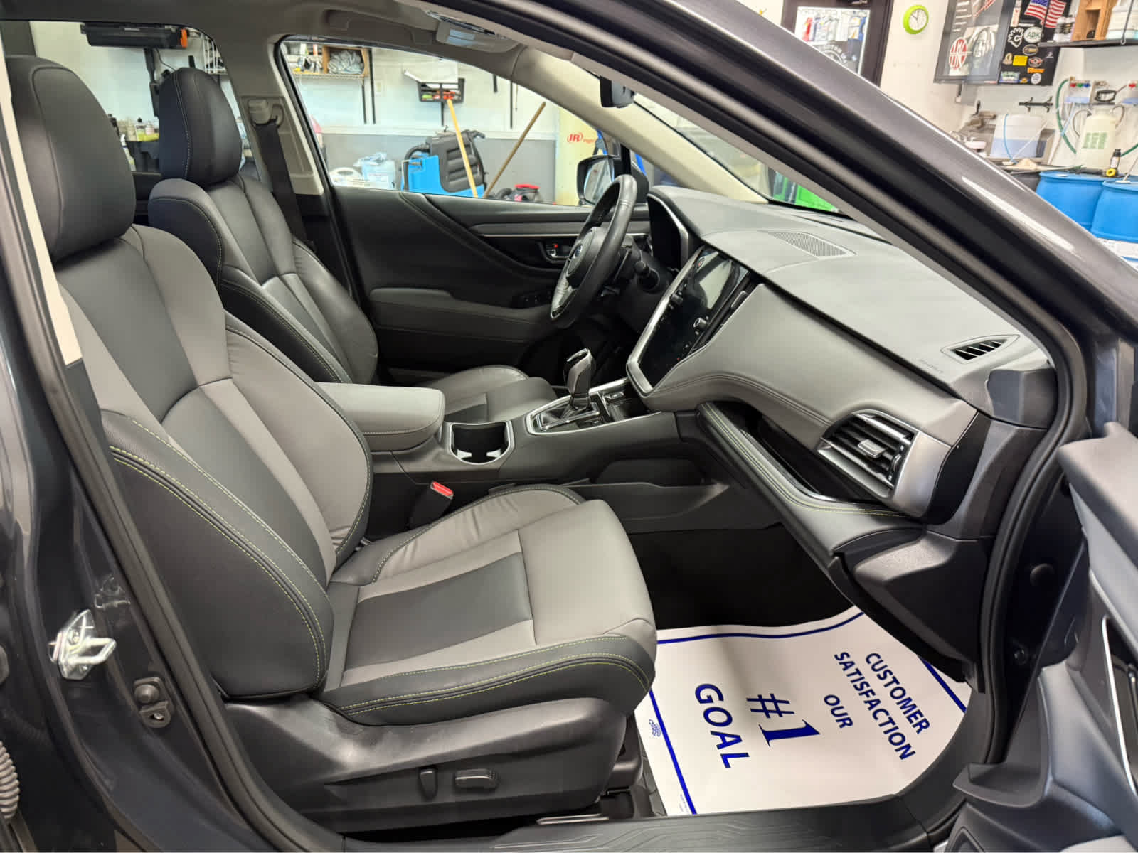 Used 2024 Subaru Outback Onyx Edition XT AWD/4WD image 29
