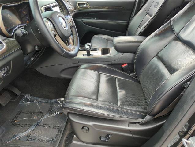 Used 2015 Jeep Grand Cherokee Overland RWD image 16