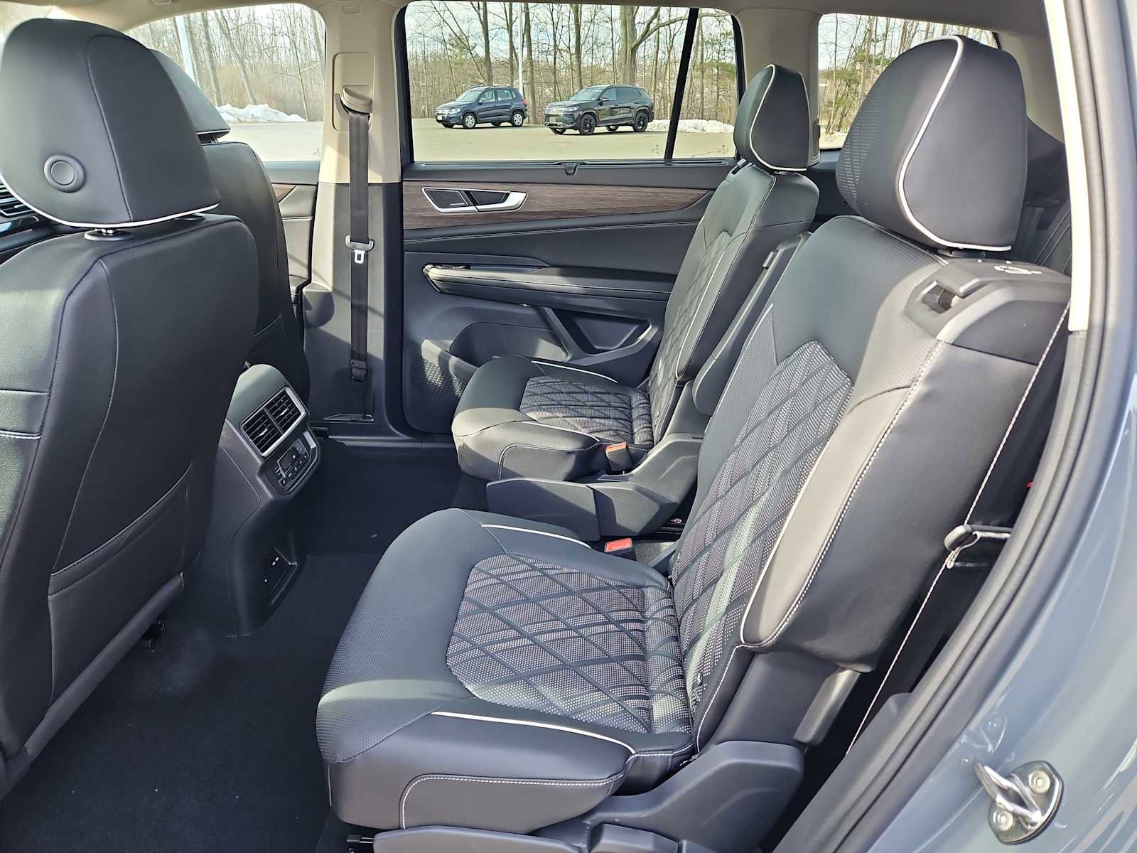 New 2026 Volkswagen Atlas SEL Premium R-Line AWD/4WD image 22