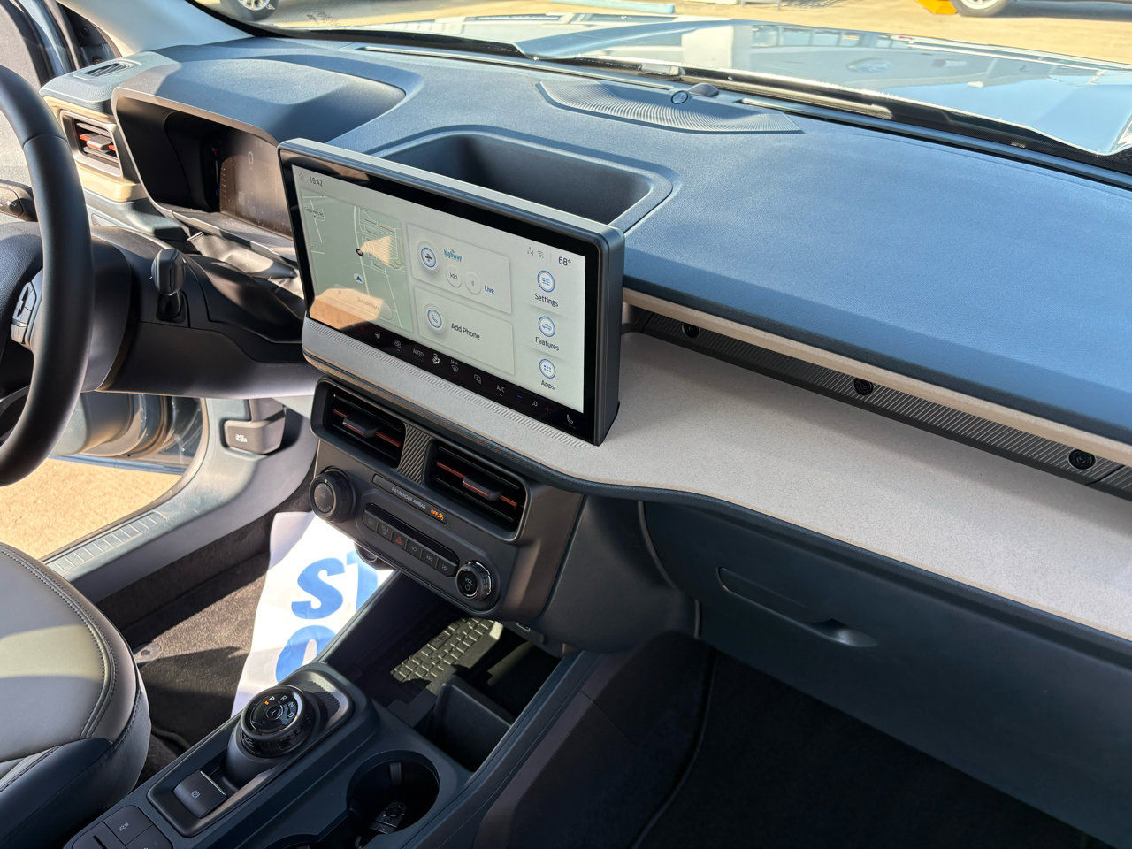 New 2025 Ford Maverick Lariat w/ 4K Tow Package image 36