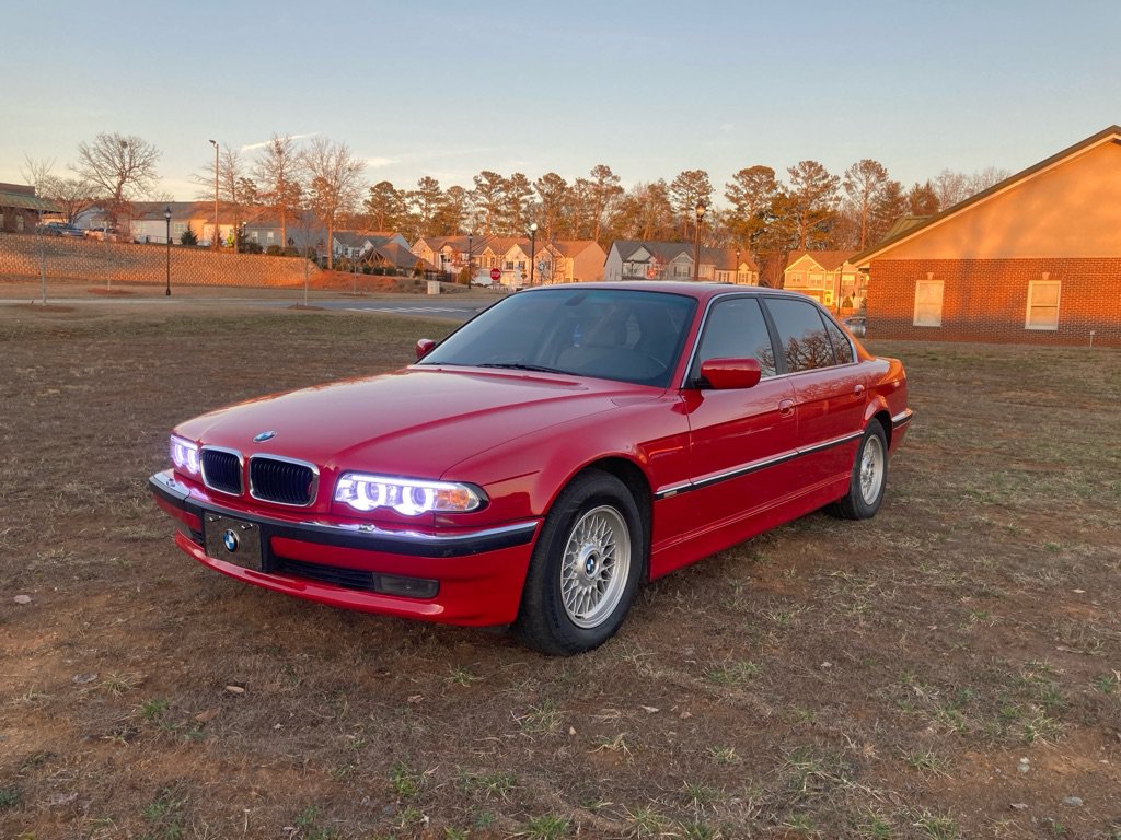 Used 2001 BMW 740iL RWD image 1