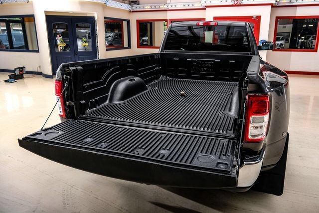 Used 2021 RAM 3500 Tradesman w/ Chrome Appearance Group AWD/4WD image 59