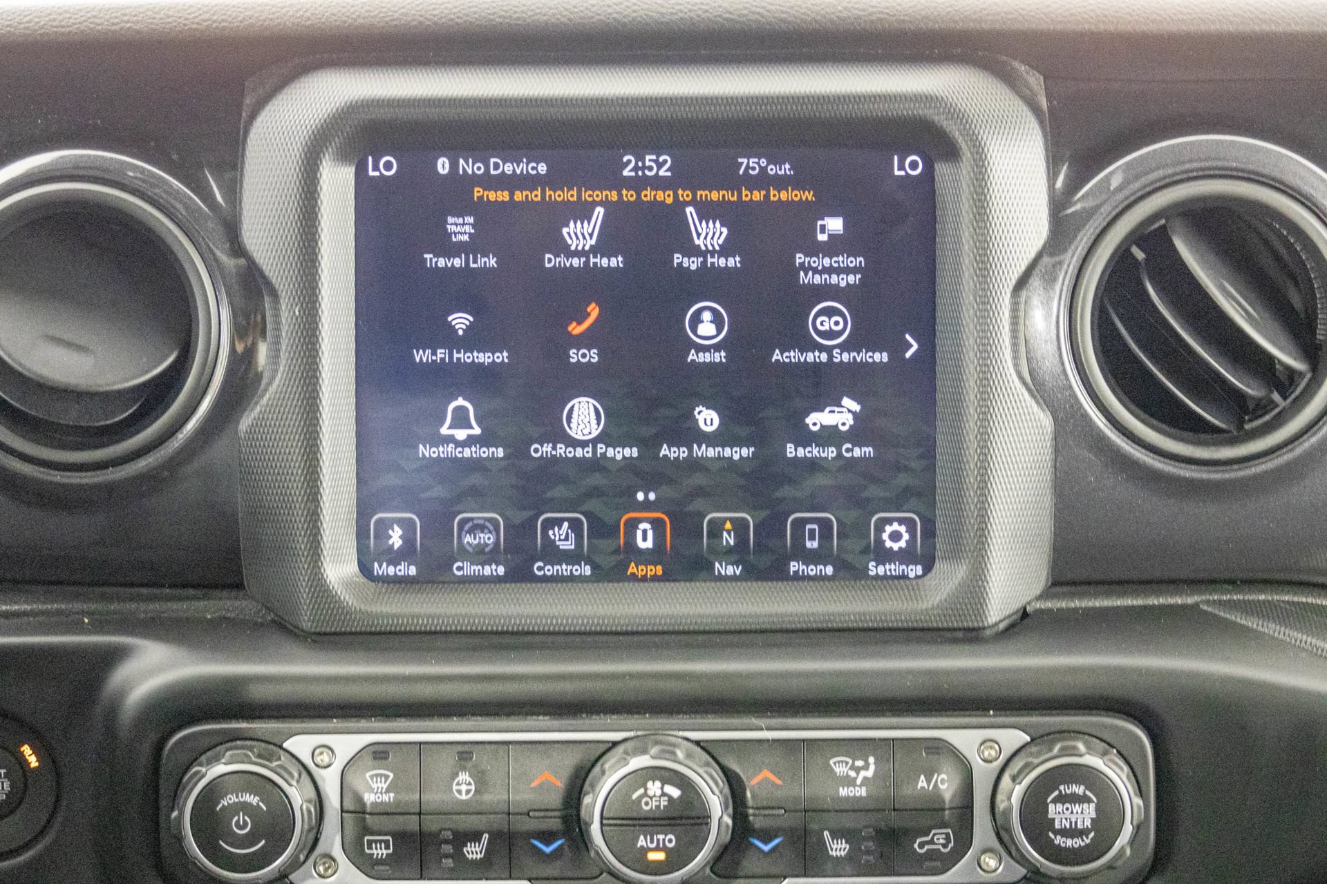 Used 2022 Jeep Wrangler Unlimited Sport AWD/4WD image 25