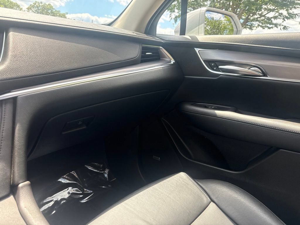 Used 2019 Cadillac XT5 Premium Luxury AWD/4WD image 24