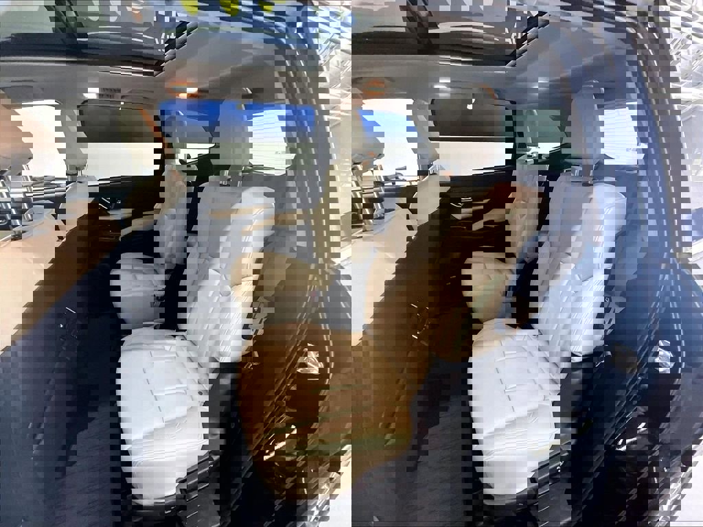 Used 2023 Subaru Ascent Limited w/ Technology Package AWD/4WD image 15