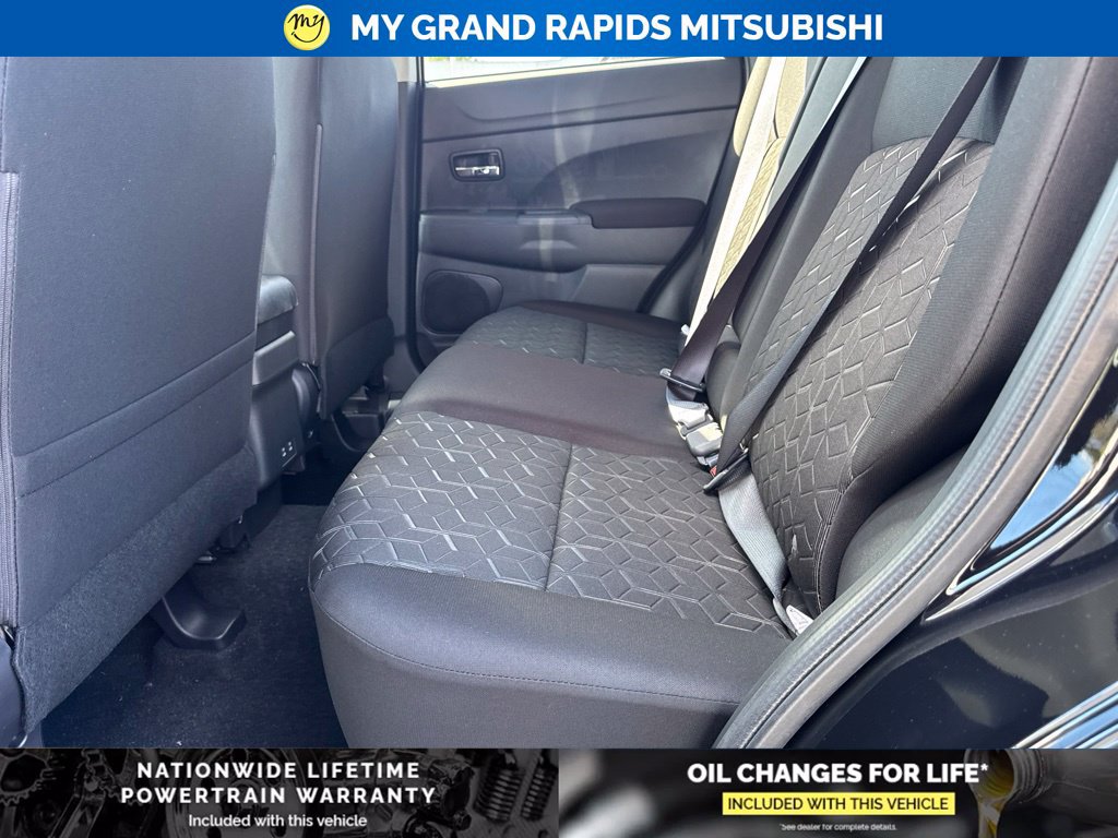 New 2027 Mitsubishi Outlander Sport LE AWD/4WD image 19