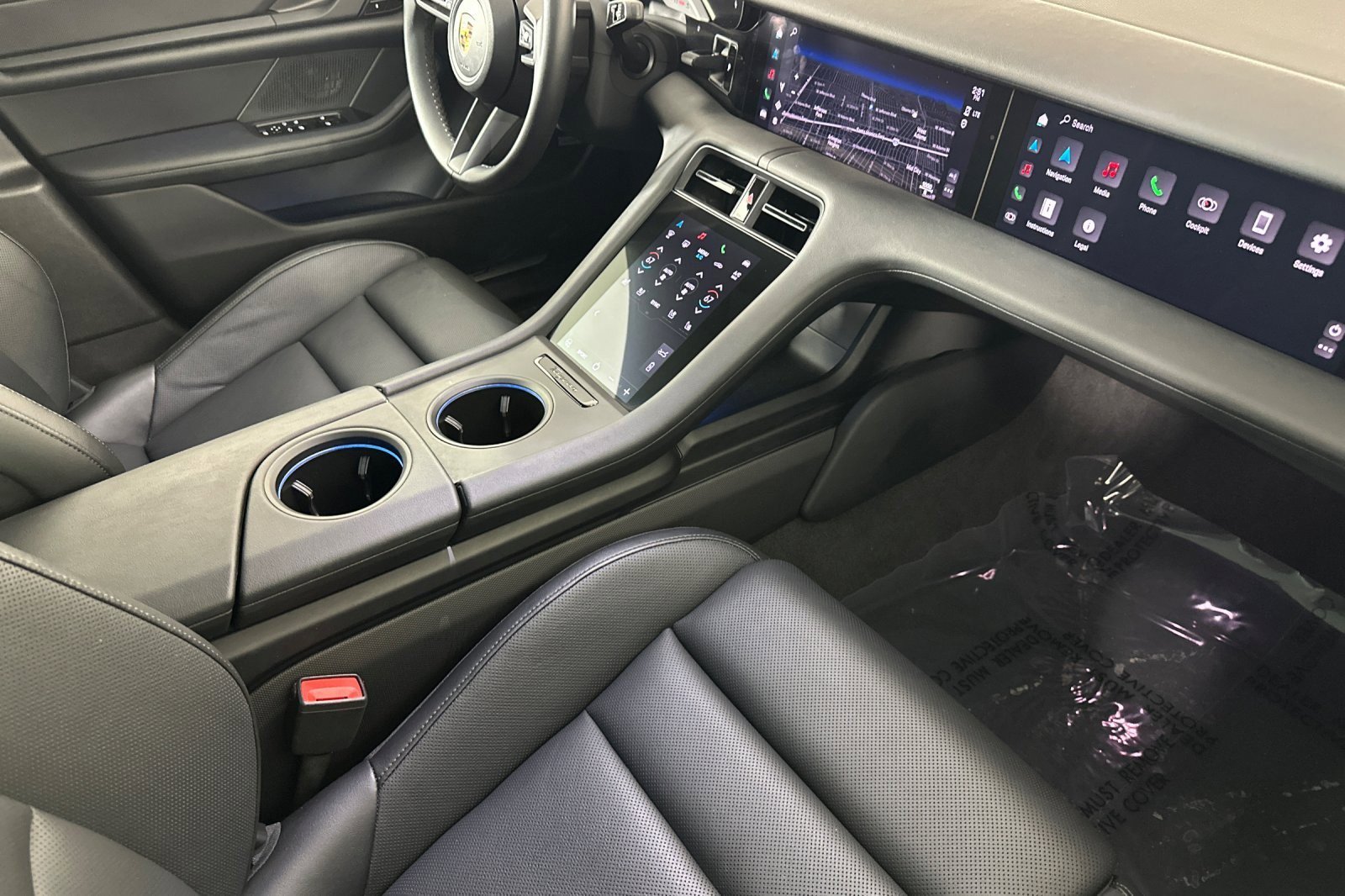 Used 2021 Porsche Taycan 4S image 14