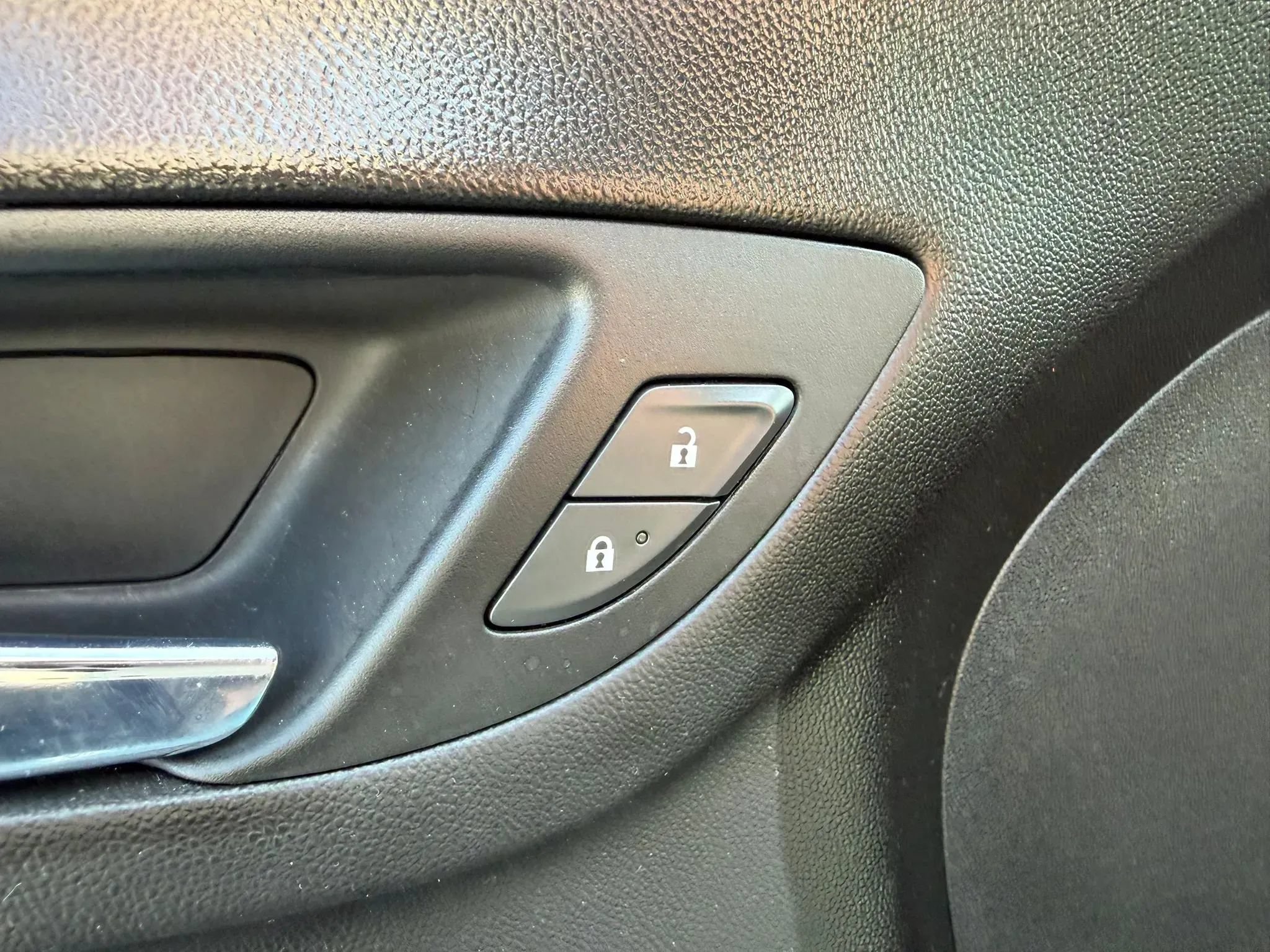 Used 2021 Chevrolet Equinox LS w/ LS Convenience Package FWD image 25