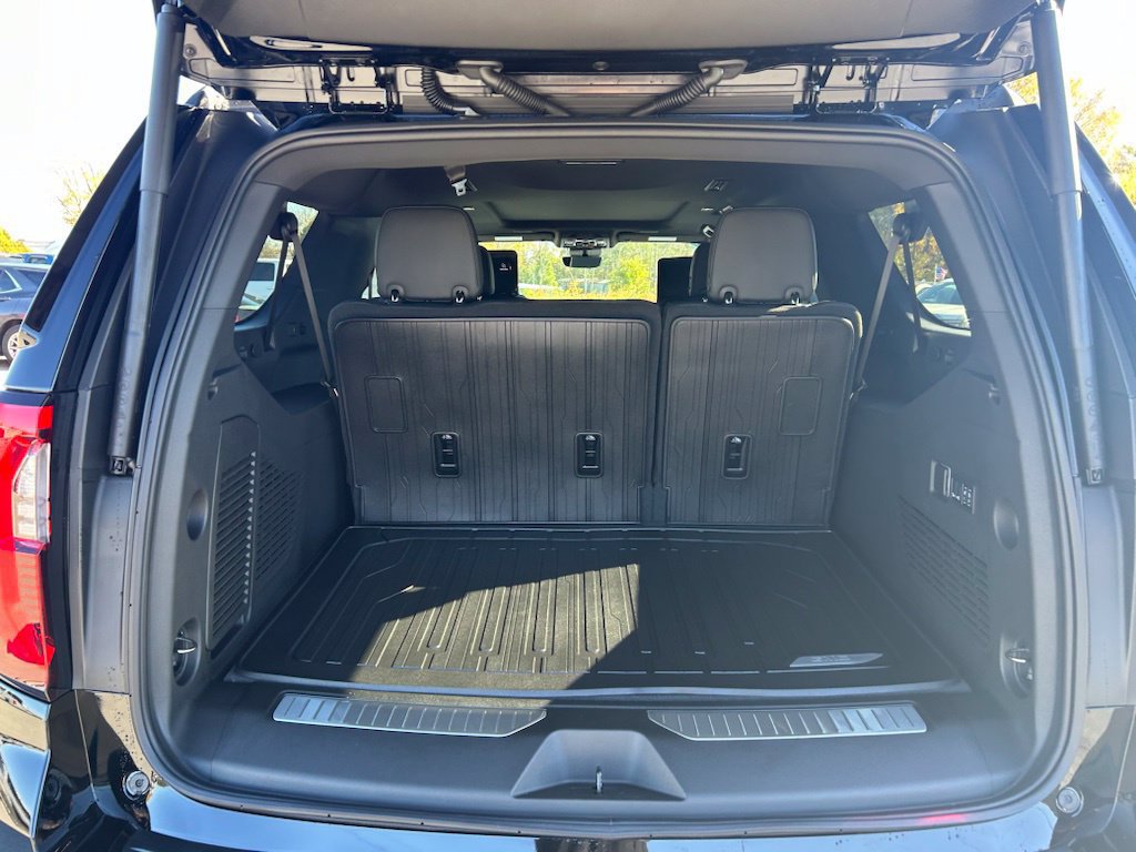 New 2026 GMC Yukon XL Denali w/ Denali Reserve Package AWD/4WD image 24