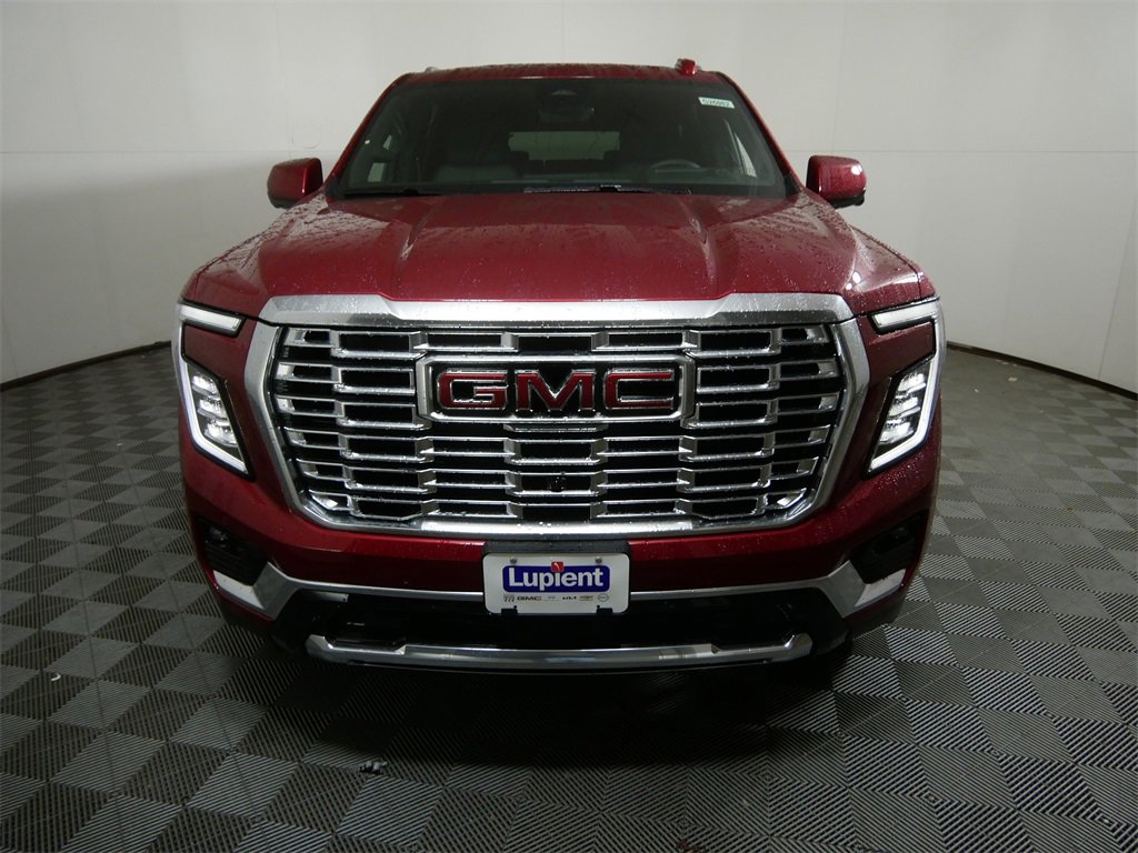 New 2026 GMC Yukon XL Denali w/ Denali Reserve Package image 8