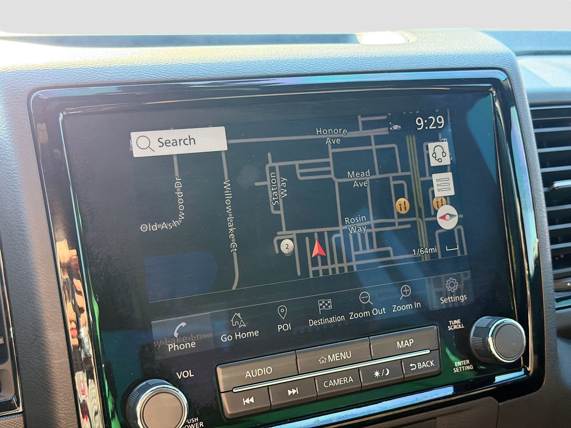 Used 2024 Nissan Frontier Pro-X image 29