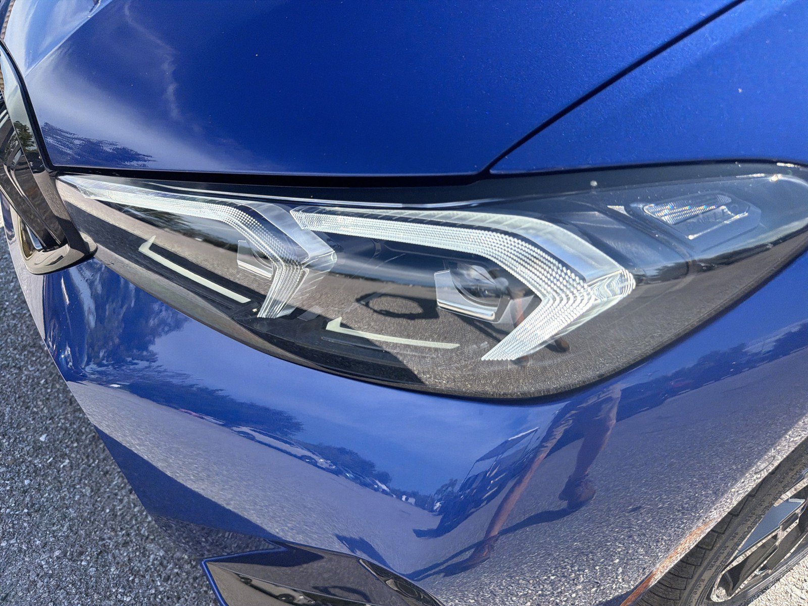 New 2026 BMW 330i Sedan w/ M Sport Package RWD image 9