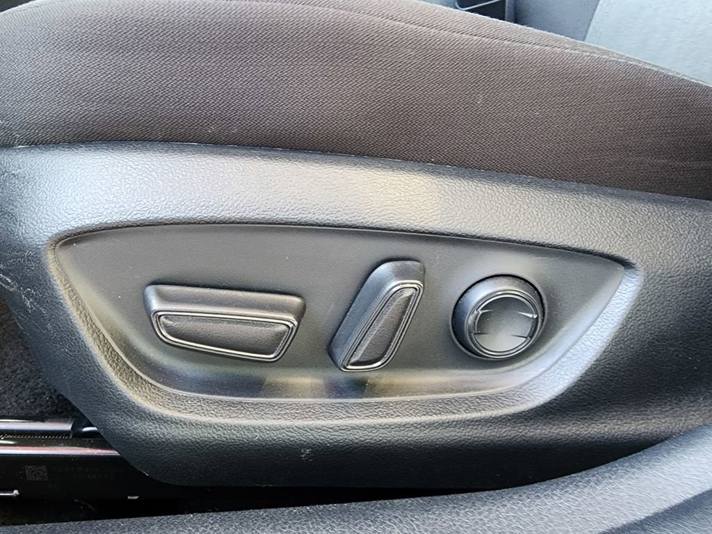 Used 2023 Toyota Camry LE image 16