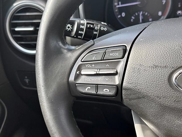 Used 2020 Hyundai Kona Limited AWD/4WD image 23