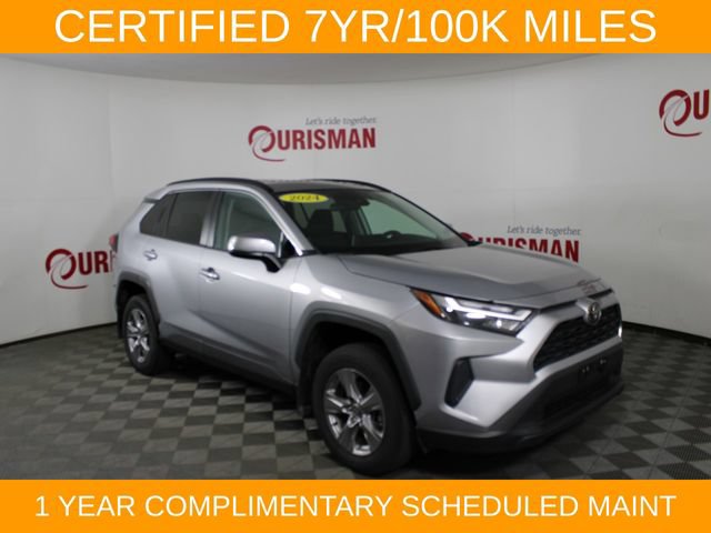 Used 2024 Toyota RAV4 XLE w/ Convenience Package FWD image 11