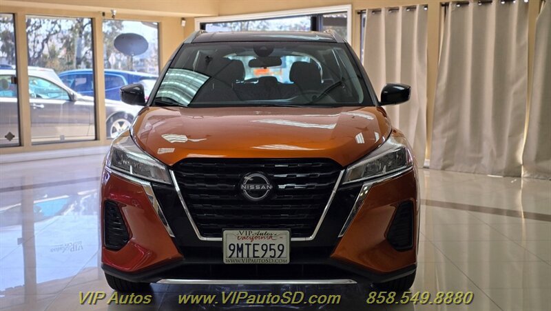 Used 2024 Nissan Kicks SV FWD image 8