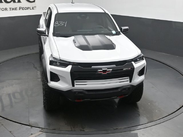 New 2026 Chevrolet Colorado ZR2 w/ Technology Package AWD/4WD image 25