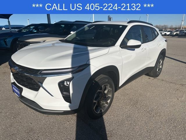 New 2026 Chevrolet Trax LT