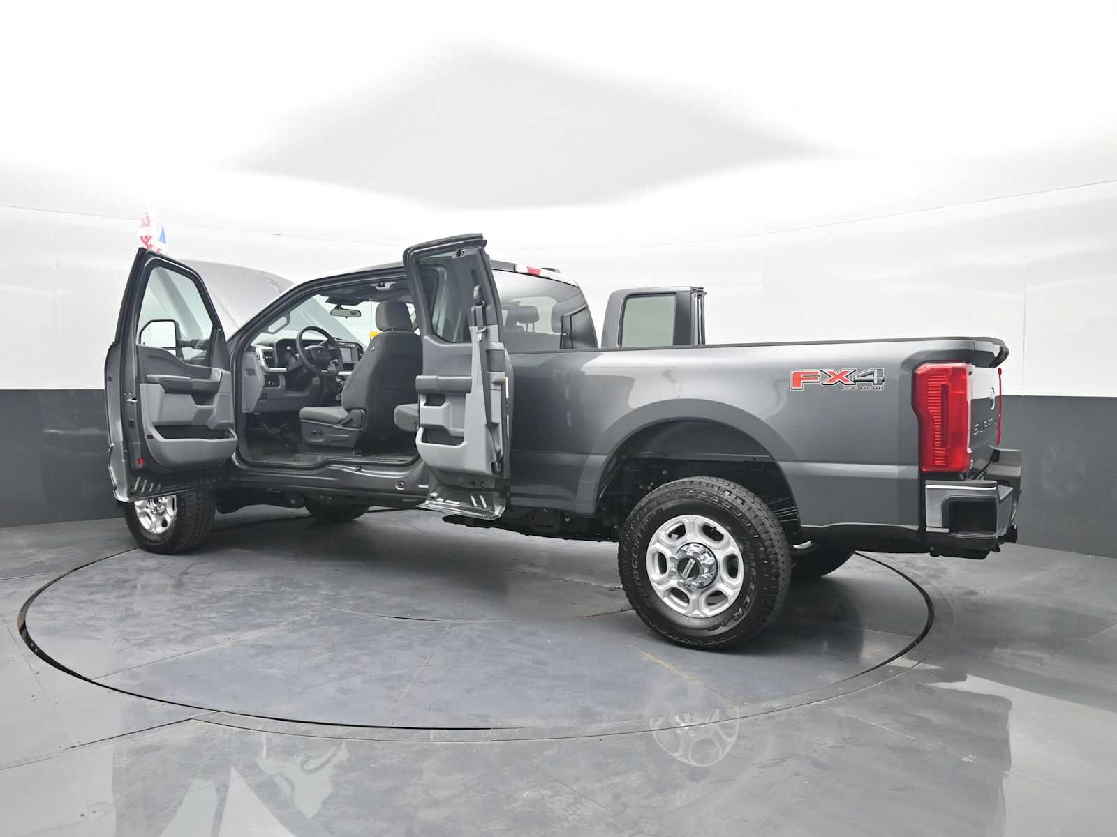 New 2026 Ford F350 XLT AWD/4WD image 80