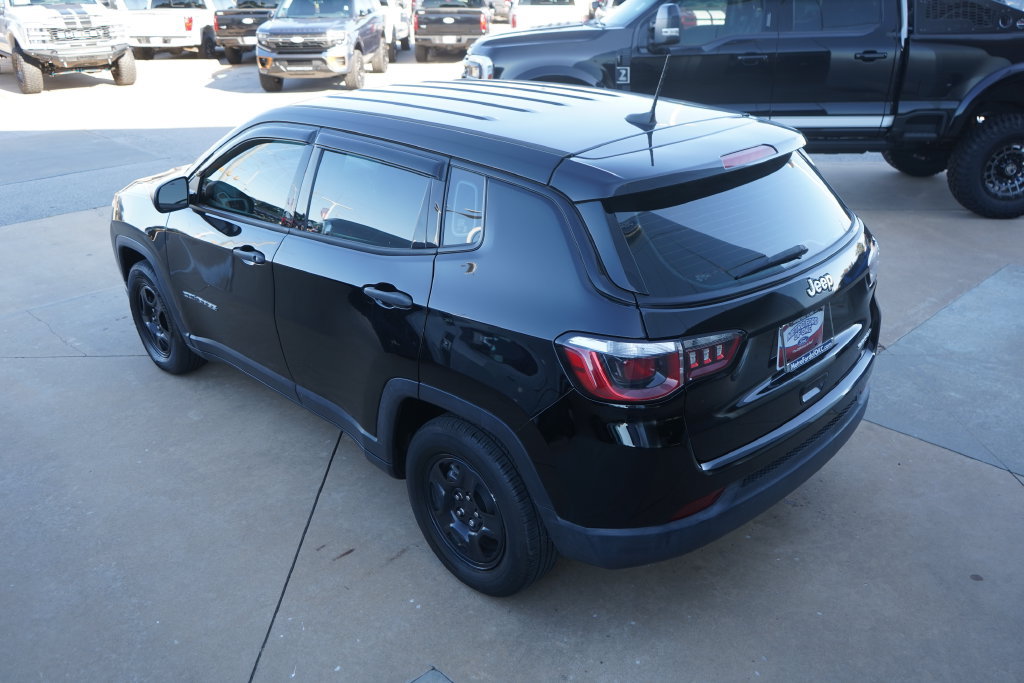 Used 2019 Jeep Compass Sport FWD image 13