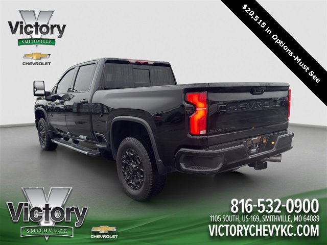Used 2025 Chevrolet Silverado 2500 LTZ w/ Z71 Chrome Sport Edition image 4