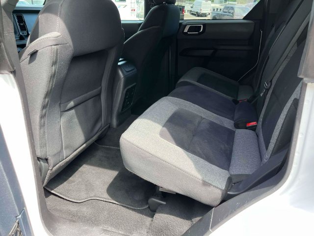 Used 2023 Ford Bronco Big Bend w/ Sasquatch Package AWD/4WD image 18