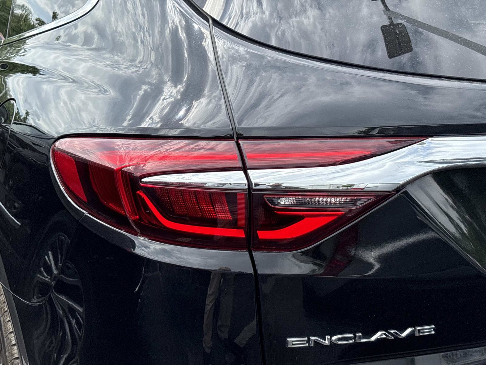 Used 2020 Buick Enclave Avenir w/ Avenir Technology Package image 9