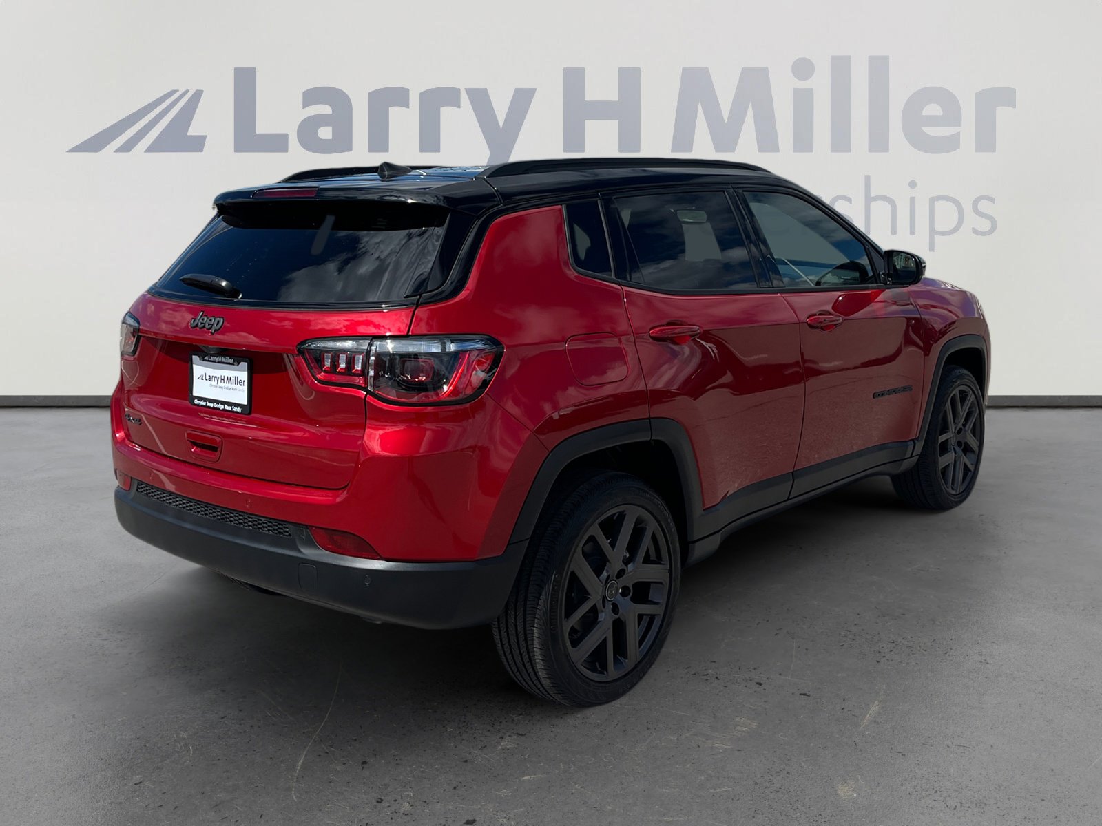 New 2026 Jeep Compass Limited image 5
