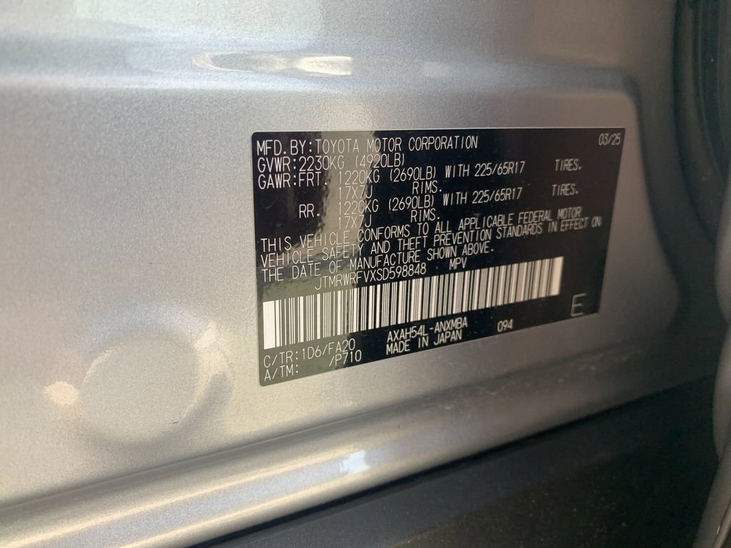 Used 2025 Toyota RAV4 XLE w/ Convenience Package image 36