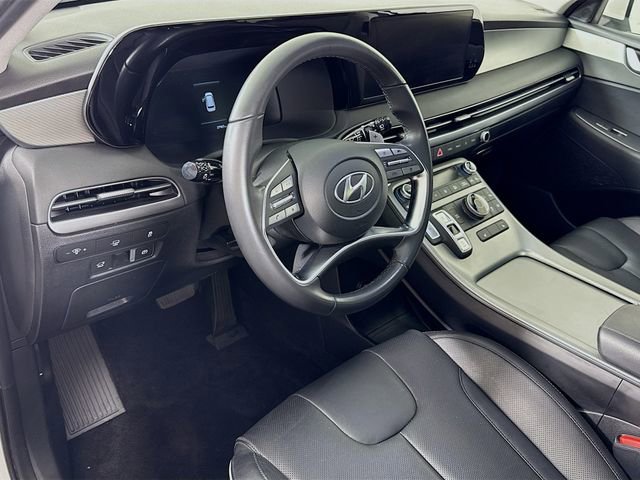 Used 2023 Hyundai Palisade SEL image 11