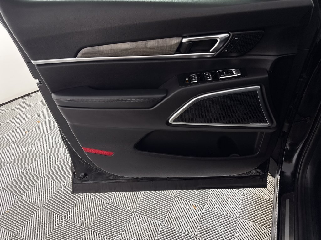 Used 2020 Kia Telluride SX w/ Towing Package AWD/4WD image 10