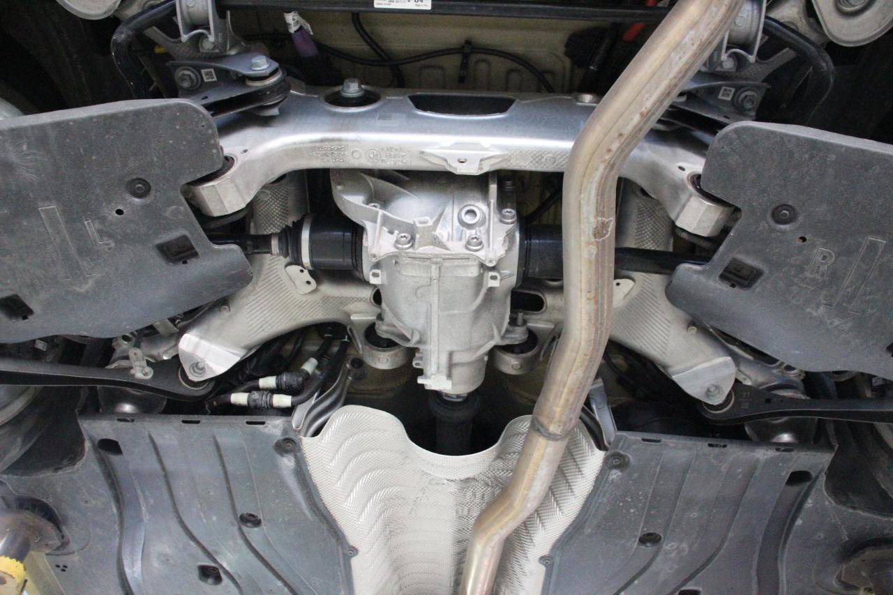 Used 2024 BMW 530i xDrive 530i xDrive Sedan w/ Convenience Package image 97