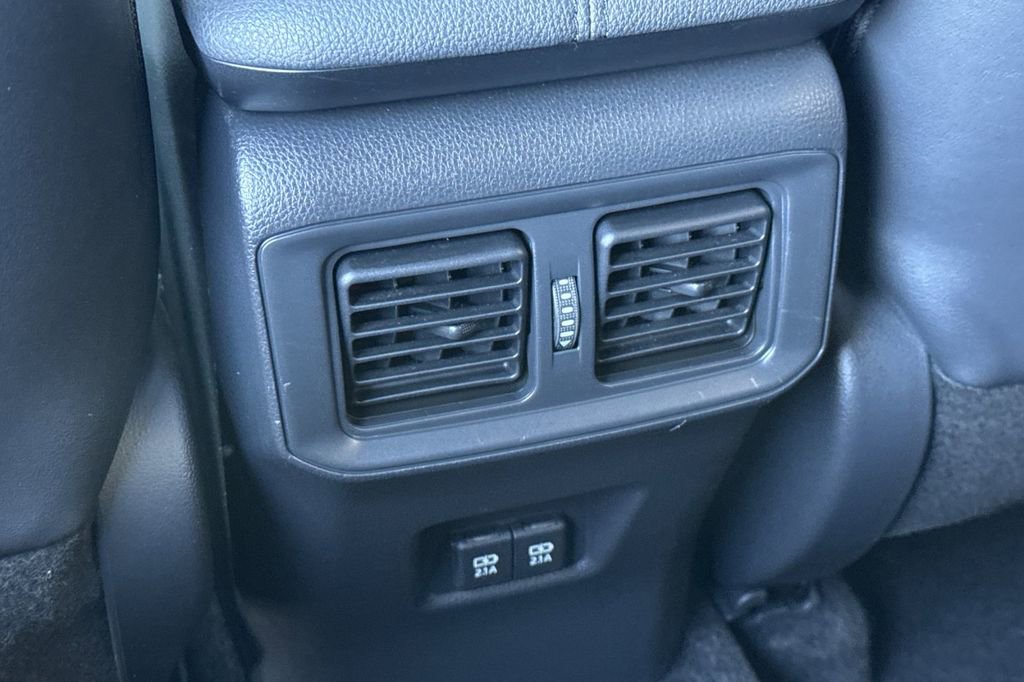 Used 2020 Toyota RAV4 XSE w/ XSE Grade Weather Package AWD/4WD image 16