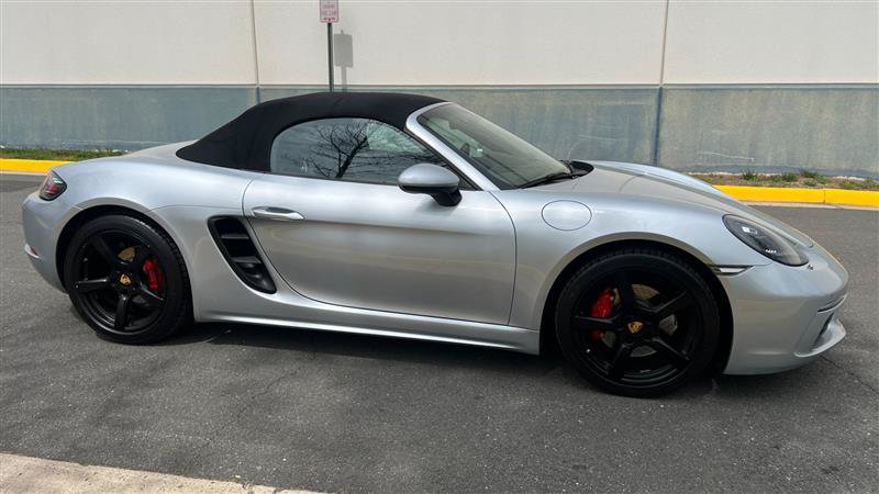 Used 2018 Porsche 718 Boxster RWD image 25