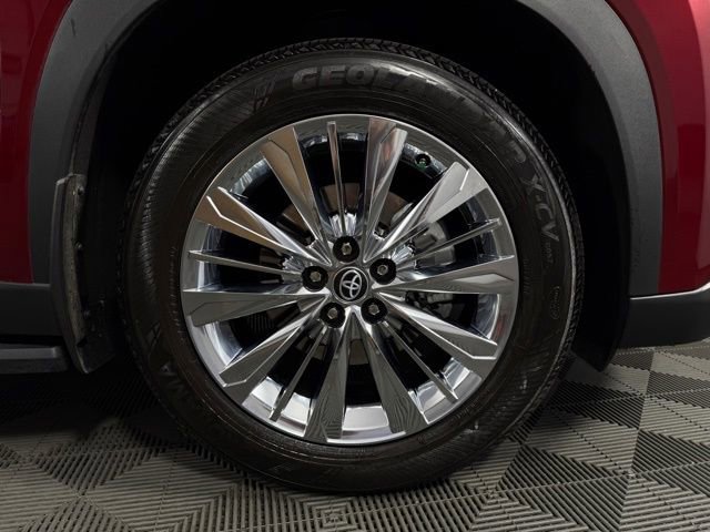 Used 2024 Toyota Grand Highlander Platinum image 11