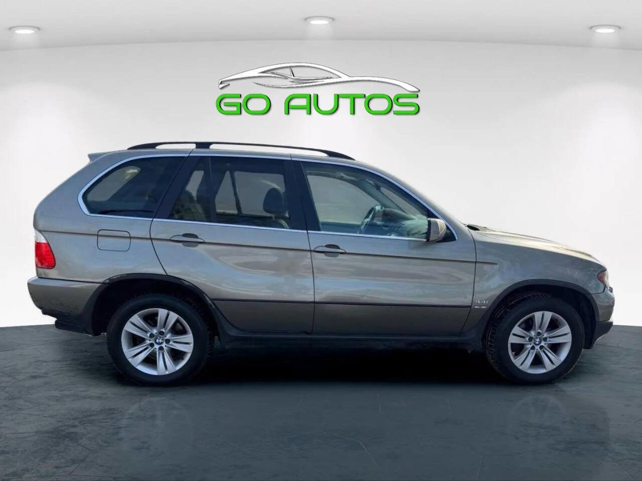Used 2006 BMW X5 4.4i image 6