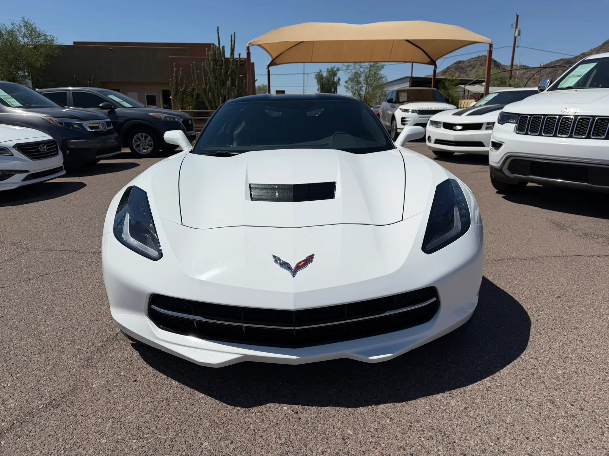 Used 2015 Chevrolet Corvette Stingray Coupe RWD image 2