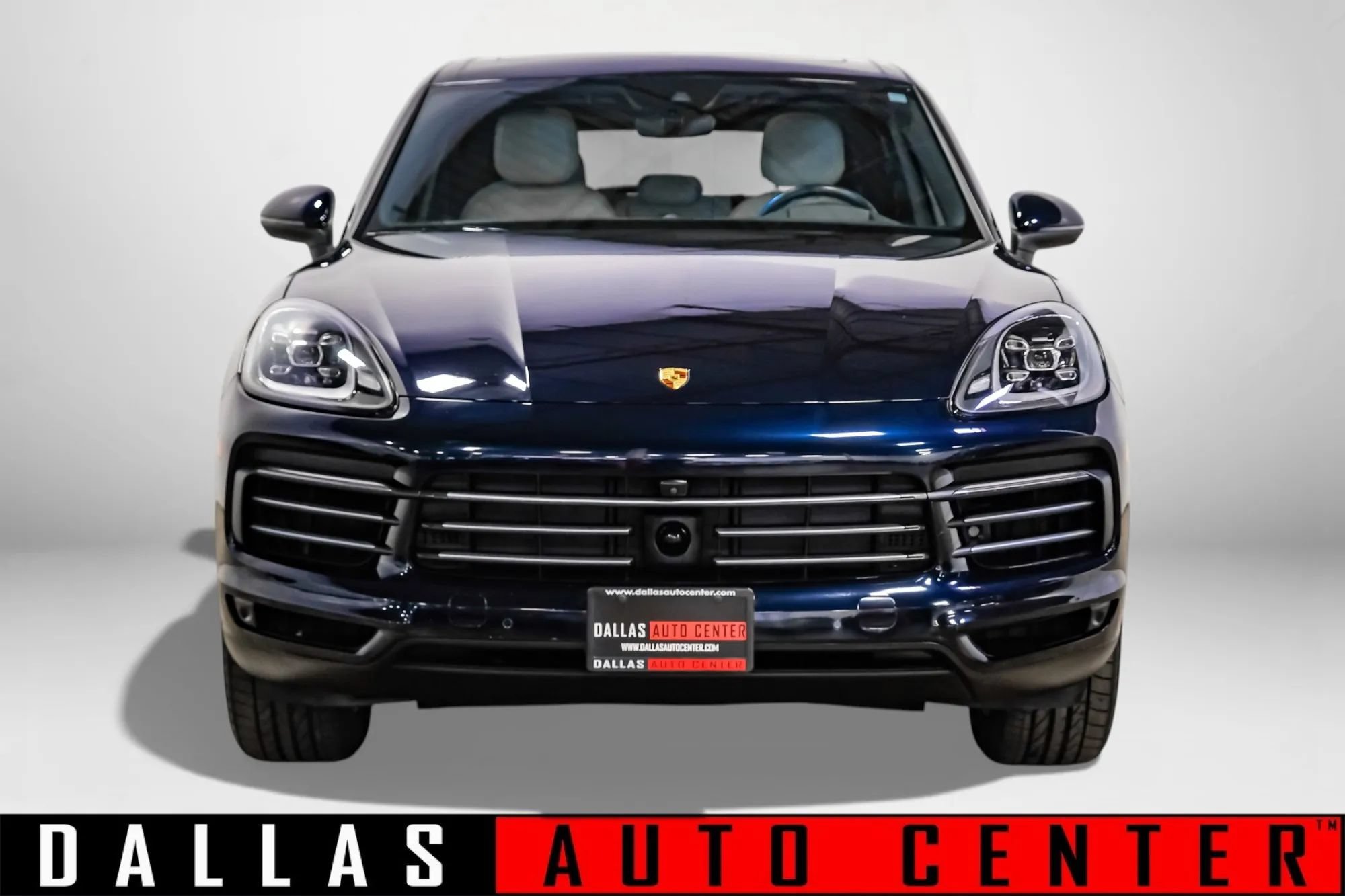Used 2019 Porsche Cayenne AWD/4WD image 2