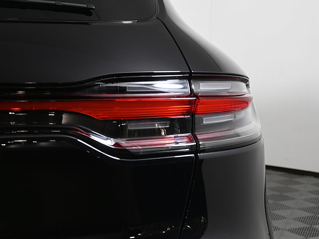 New 2026 Porsche Macan AWD/4WD image 13