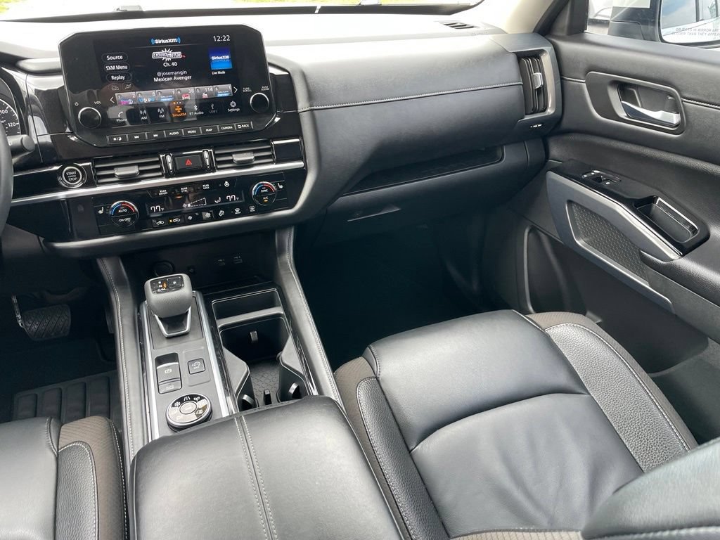 Certified 2022 Nissan Pathfinder SL AWD/4WD image 10